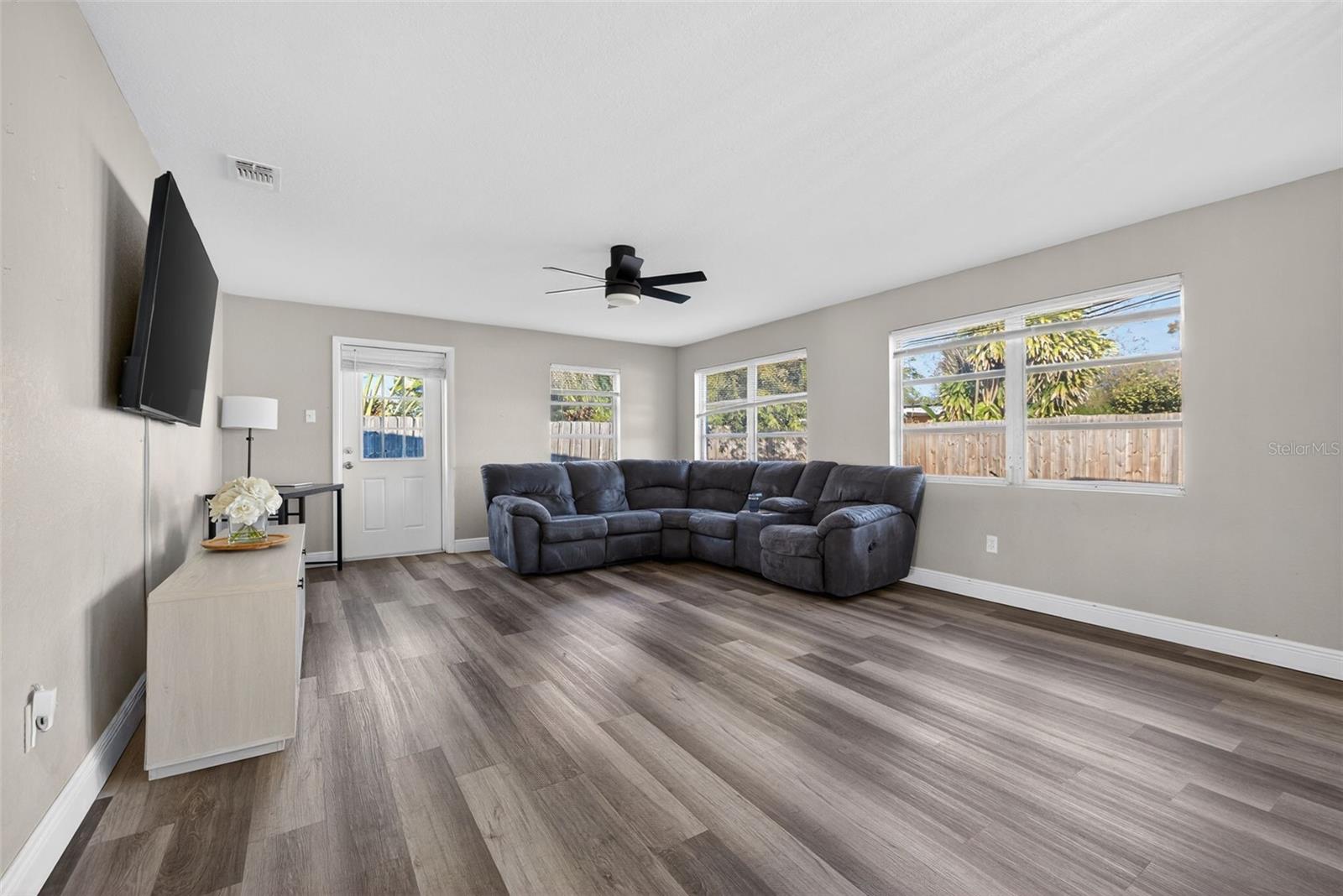 Image 12 of 29 For 3301 70th Lane N