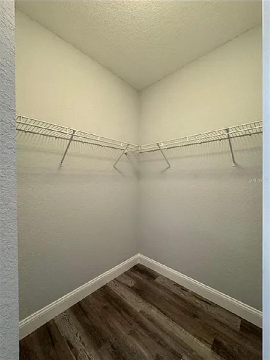 Image 19 of 30 For 9820 Lake Chase Island Way 9820