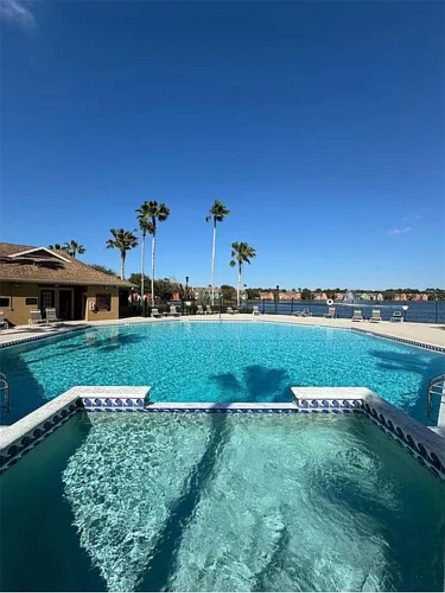 Image 20 of 27 For 9402 Lake Chase Island Way 9402