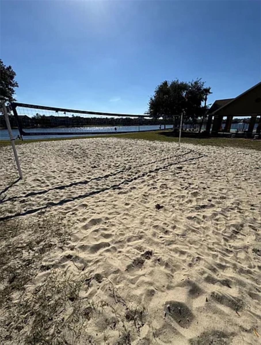 Image 25 of 27 For 9402 Lake Chase Island Way 9402