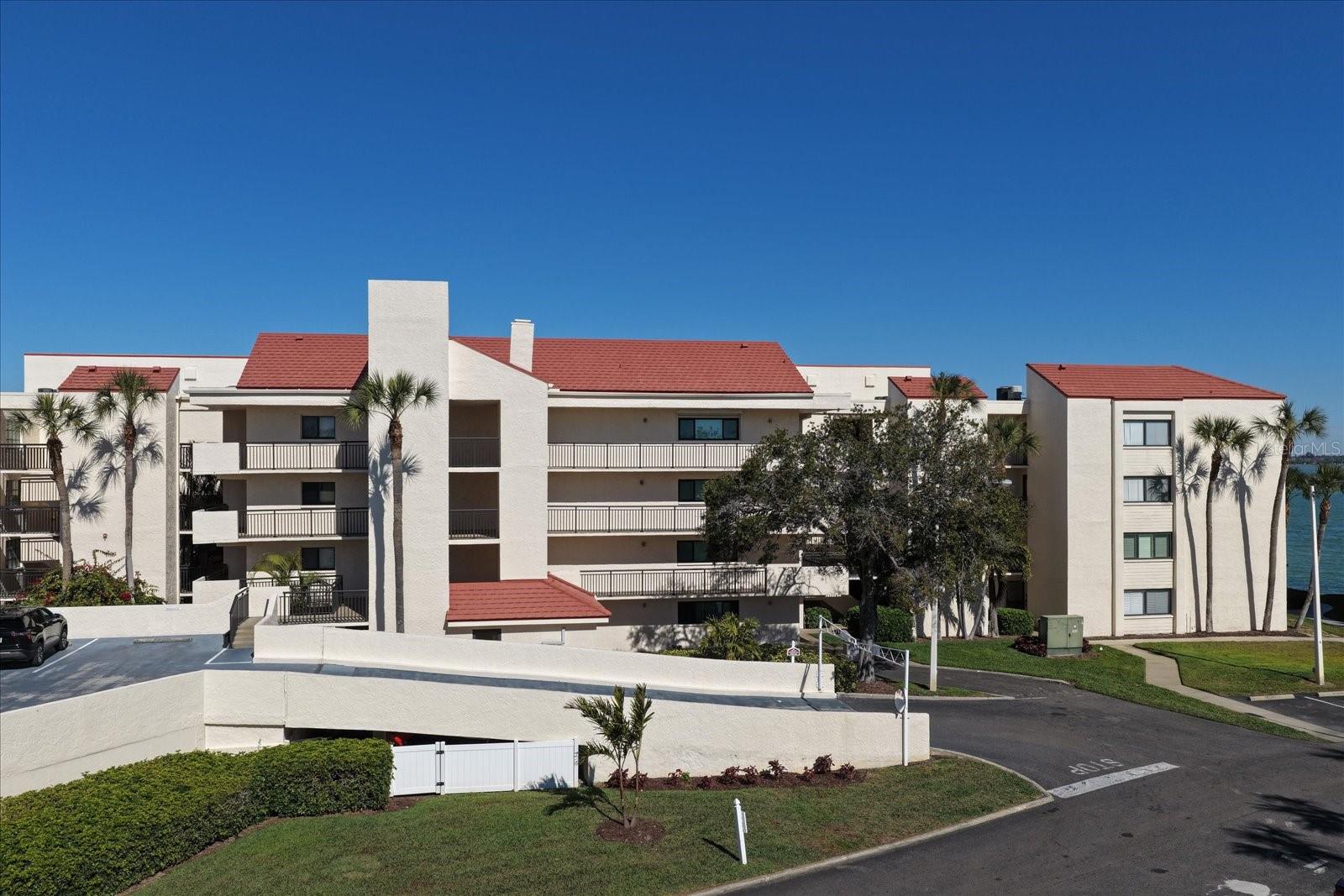 Image 3 of 38 For 5541 Puerta Del Sol Boulevard S 317