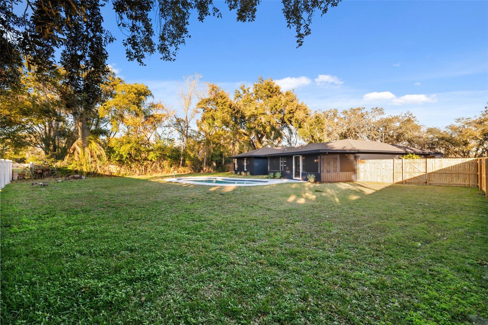 Image 48 of 58 For 14912 Wedgewood Place