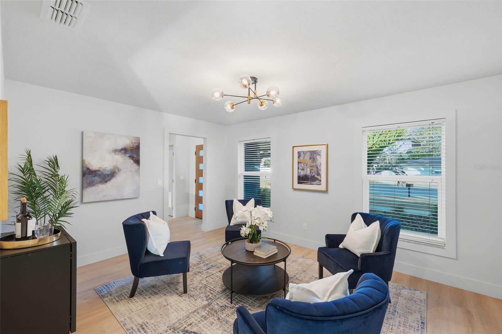 Image 5 of 58 For 14912 Wedgewood Place