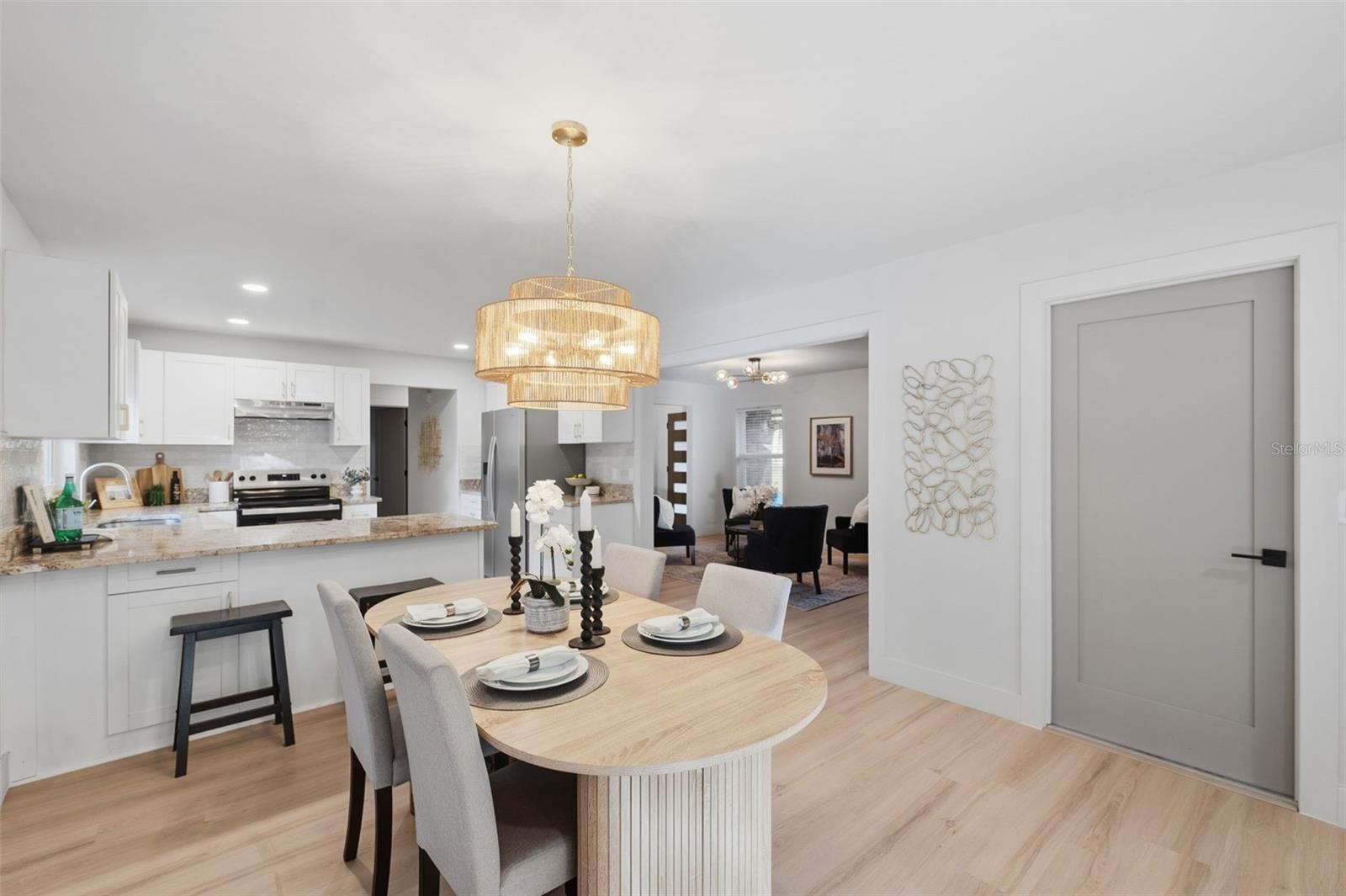 Image 8 of 58 For 14912 Wedgewood Place