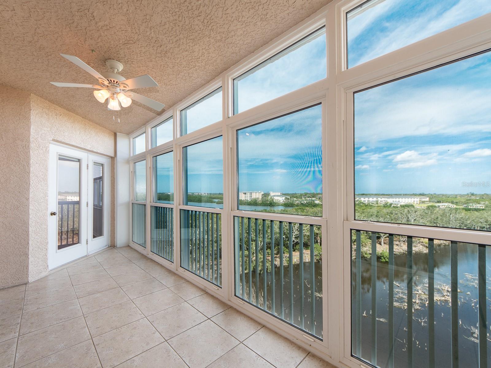 Image 14 of 30 For 6550 Shoreline Drive 7502