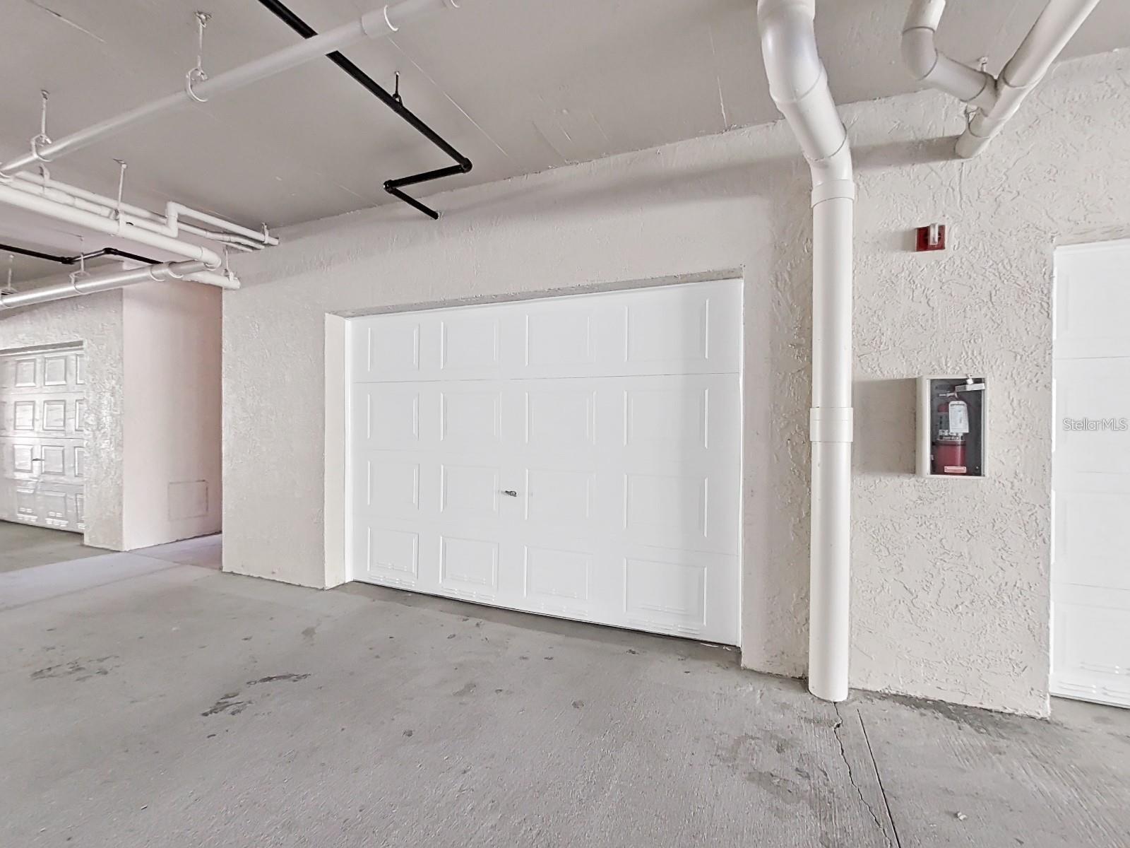 Image 21 of 30 For 6550 Shoreline Drive 7502