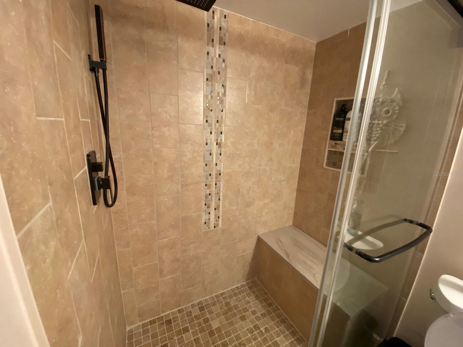 Image 17 of 18 For 20865 Haulover Unit Cove D-10