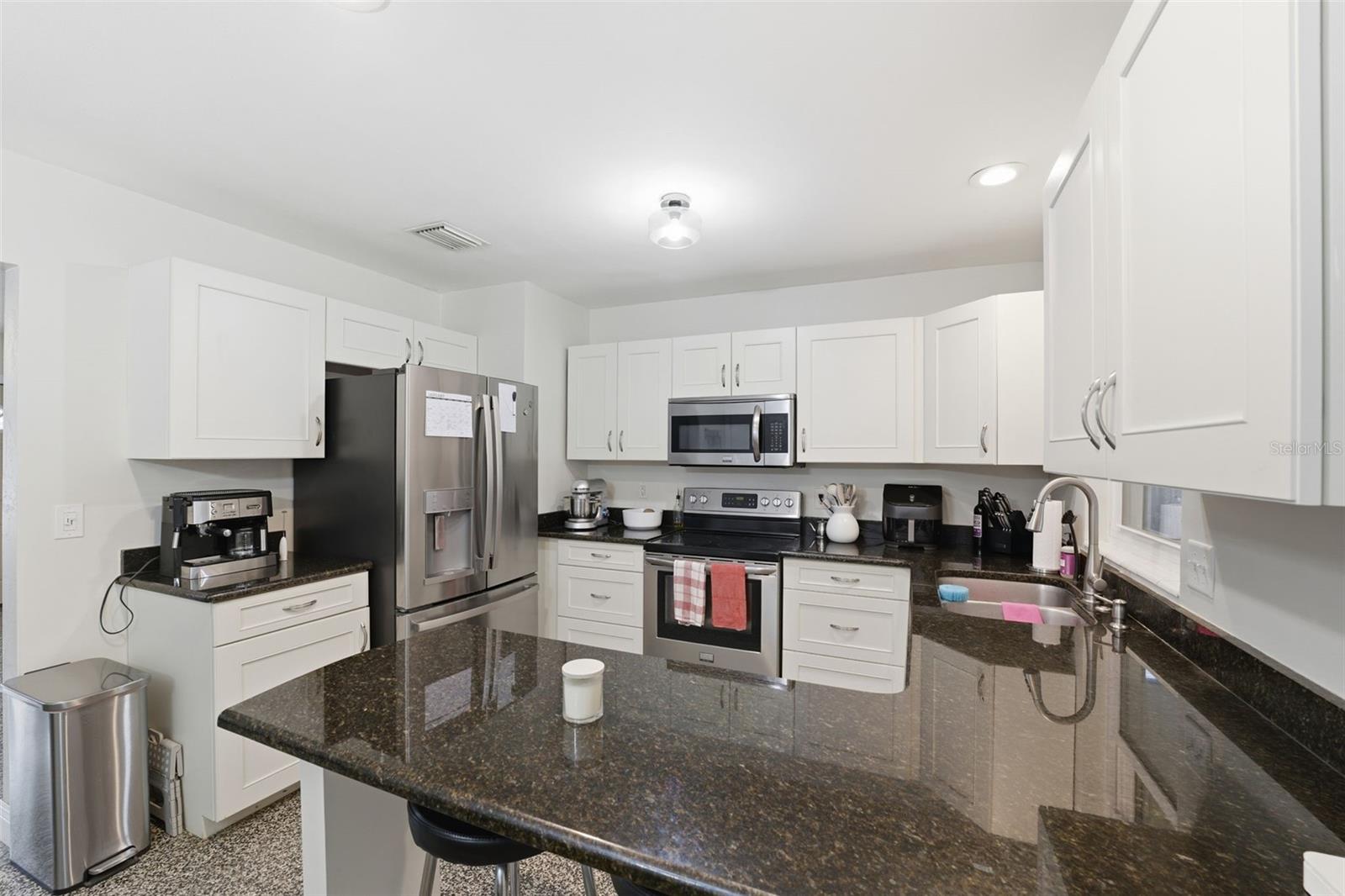 Image 14 of 30 For 812 124th Avenue