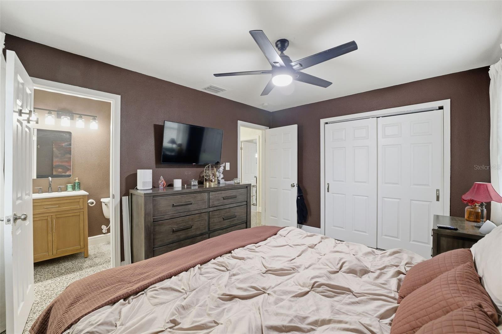 Image 17 of 30 For 812 124th Avenue