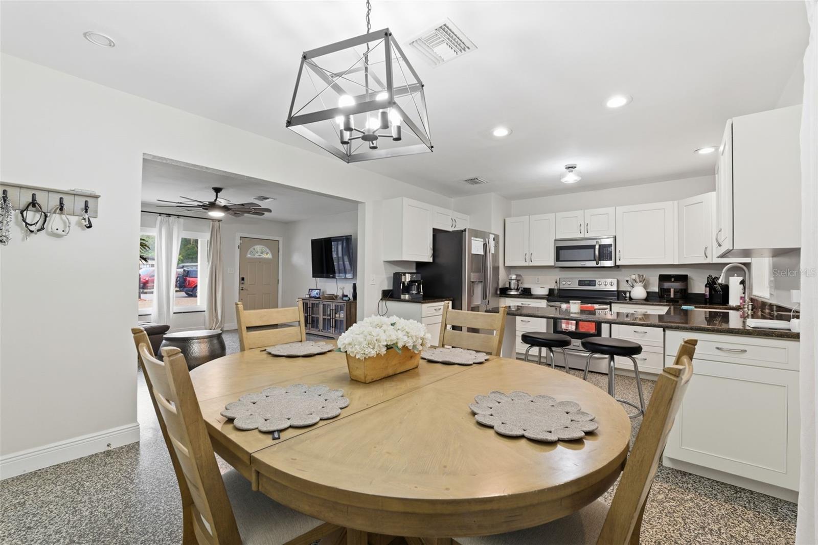 Image 2 of 30 For 812 124th Avenue