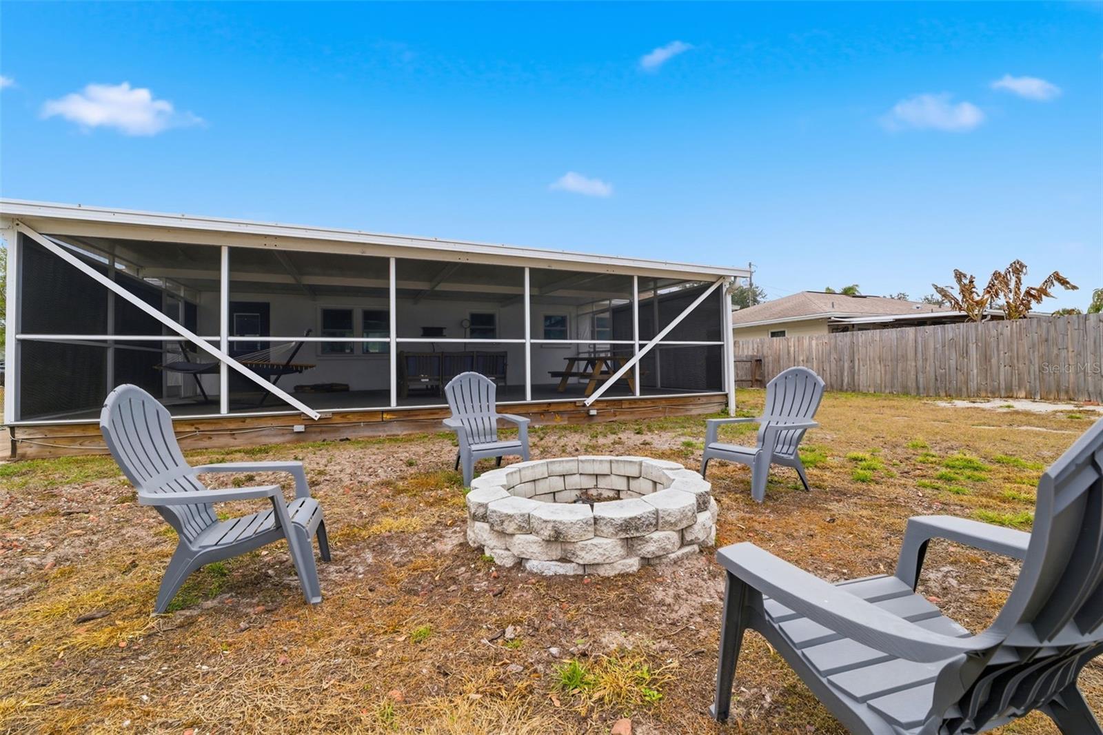 Image 24 of 30 For 812 124th Avenue