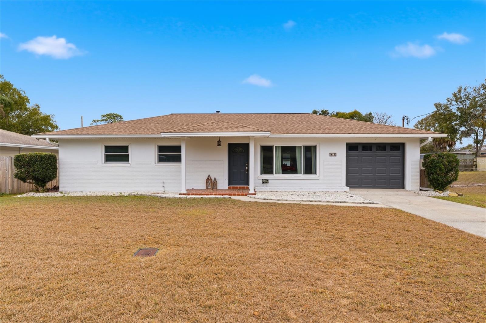 Image 5 of 30 For 812 124th Avenue