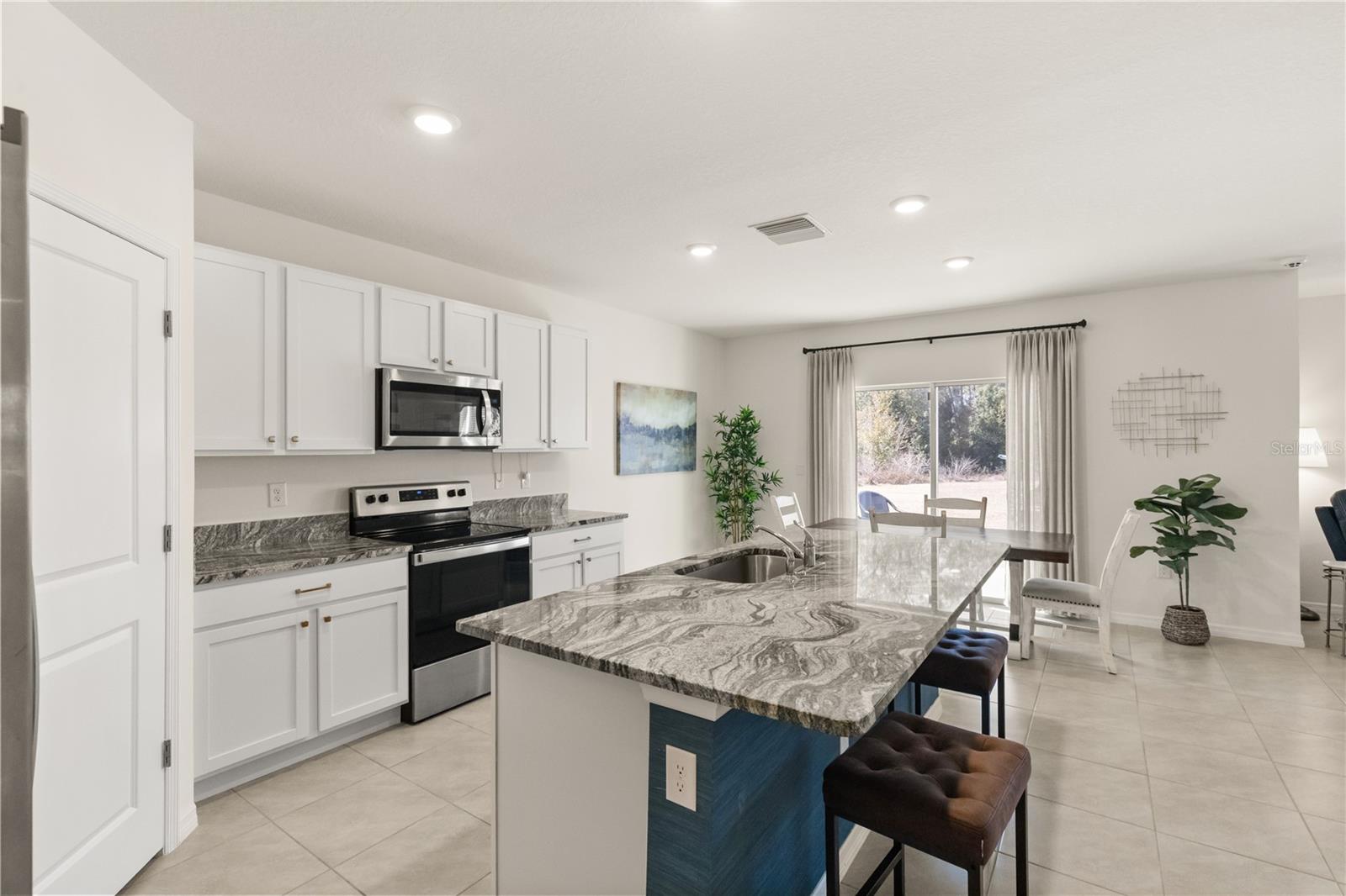 Image 3 of 44 For 2891 Lotus Flower Trail