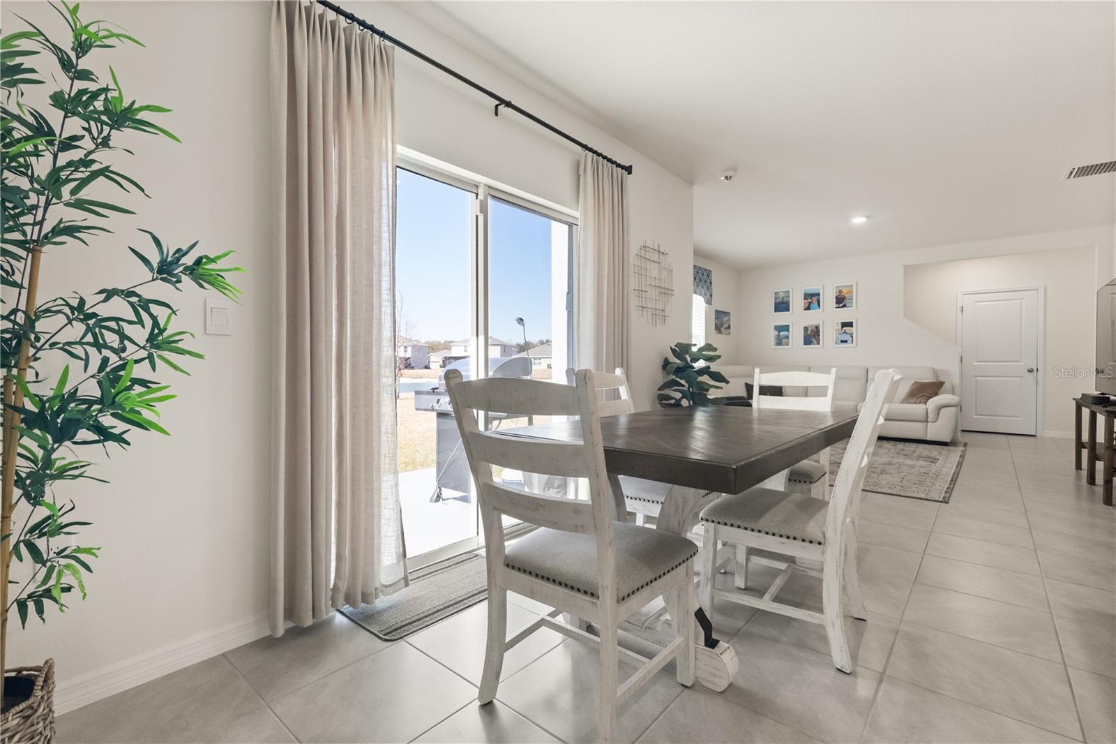 Image 8 of 44 For 2891 Lotus Flower Trail