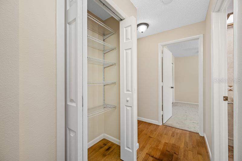 Image 26 of 41 For 3241 Buckhorn Dr