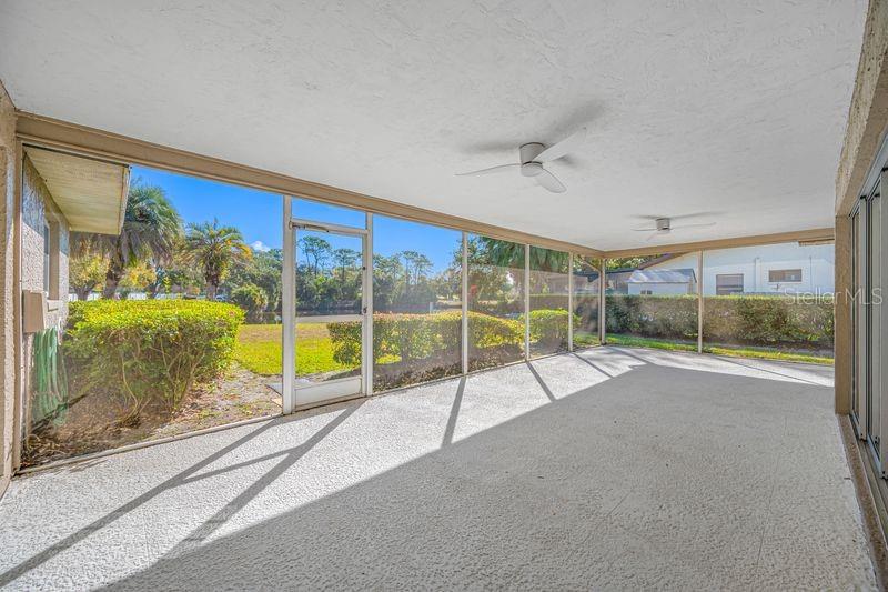 Image 29 of 41 For 3241 Buckhorn Dr