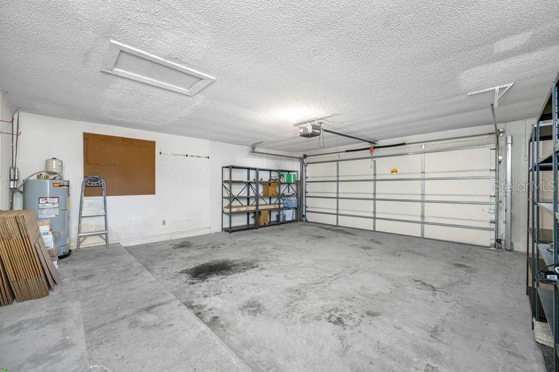 Image 33 of 41 For 3241 Buckhorn Dr