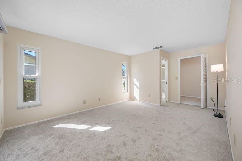 Image 7 of 41 For 3241 Buckhorn Dr