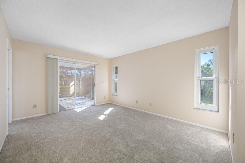 Image 8 of 41 For 3241 Buckhorn Dr