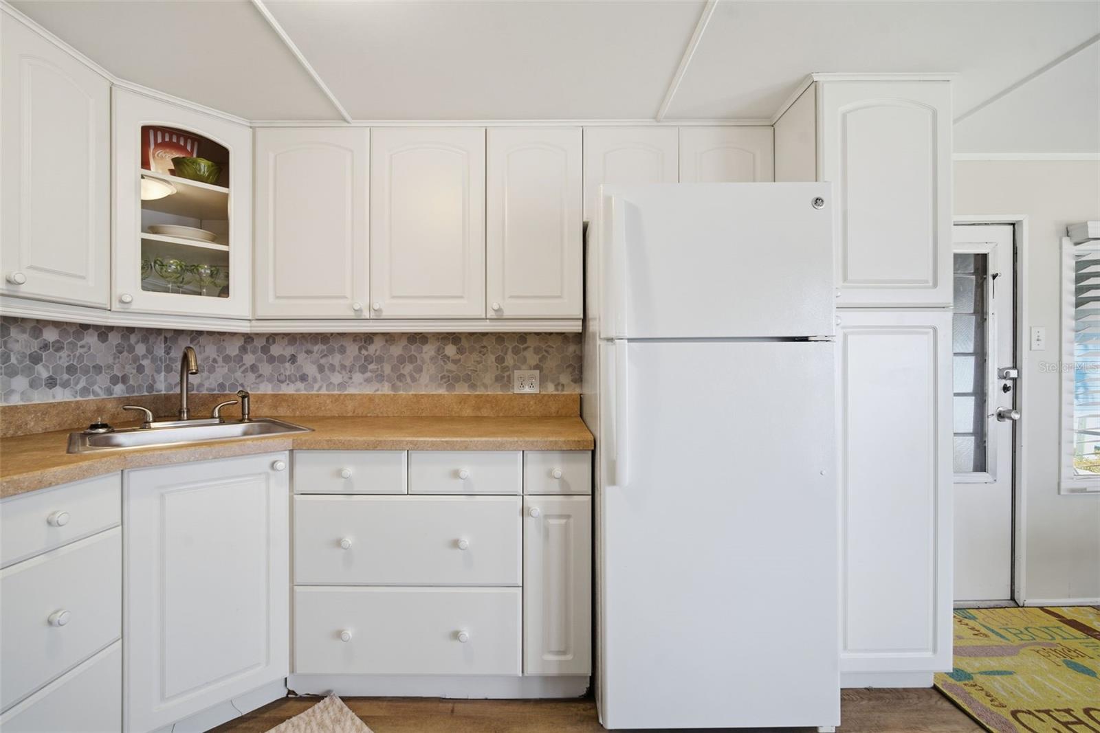 Image 11 of 70 For 4851 Gandy Boulevard B4l24