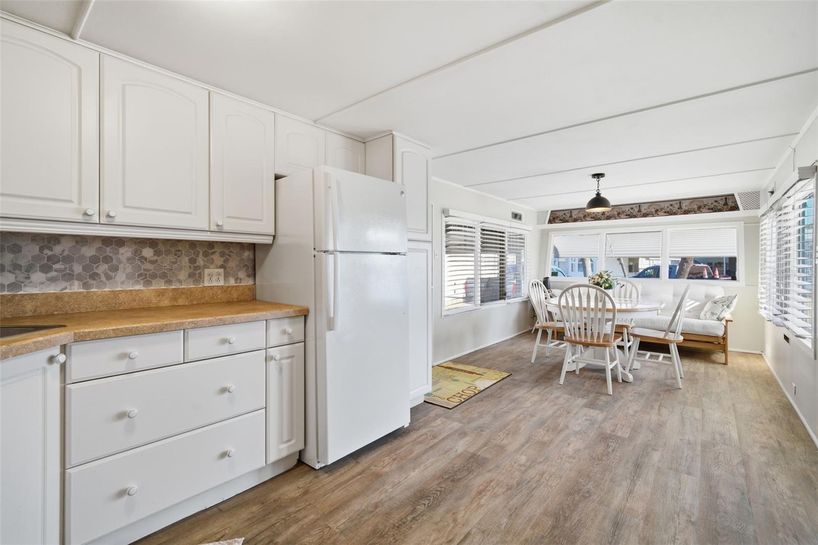 Image 12 of 70 For 4851 Gandy Boulevard B4l24