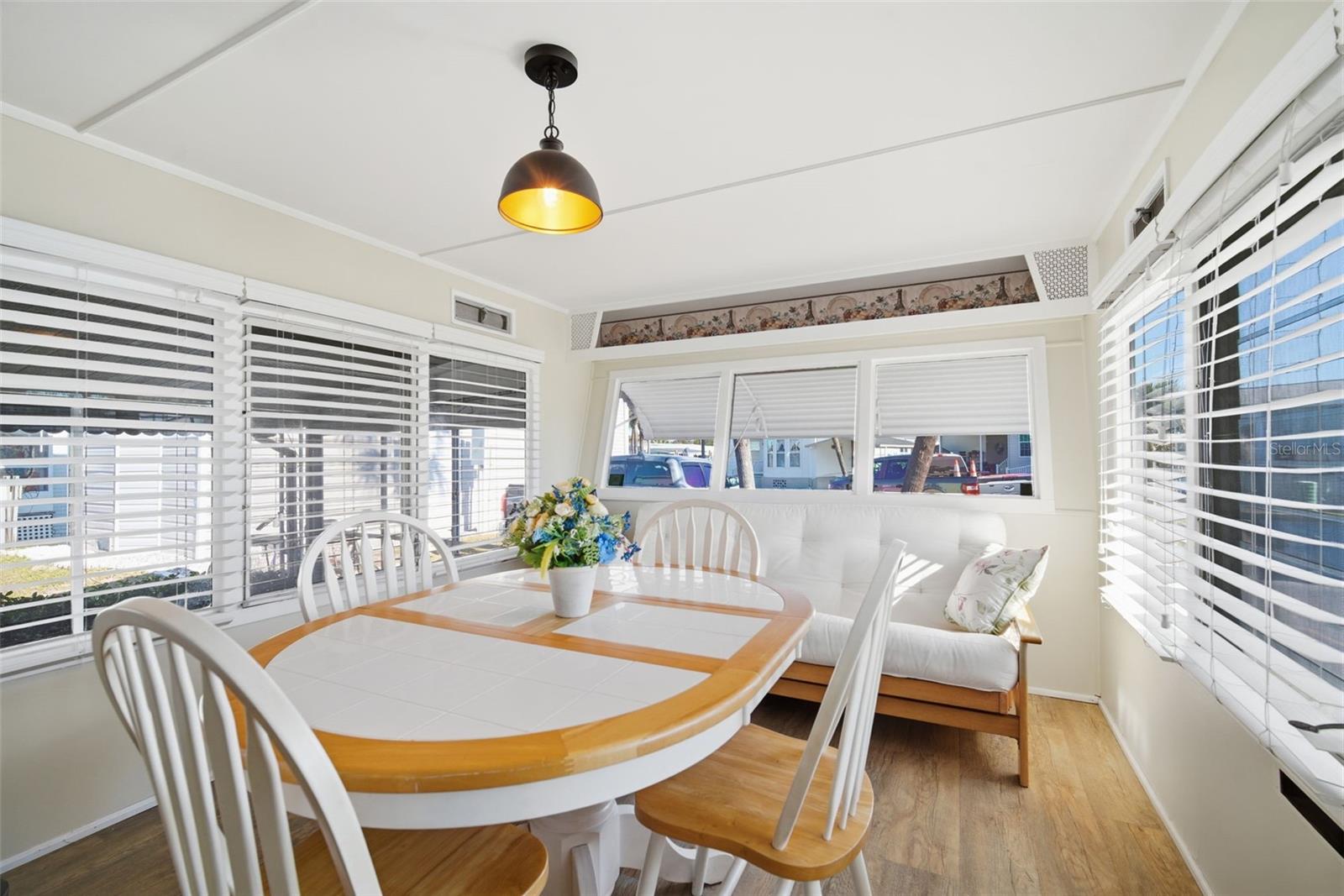Image 13 of 70 For 4851 Gandy Boulevard B4l24