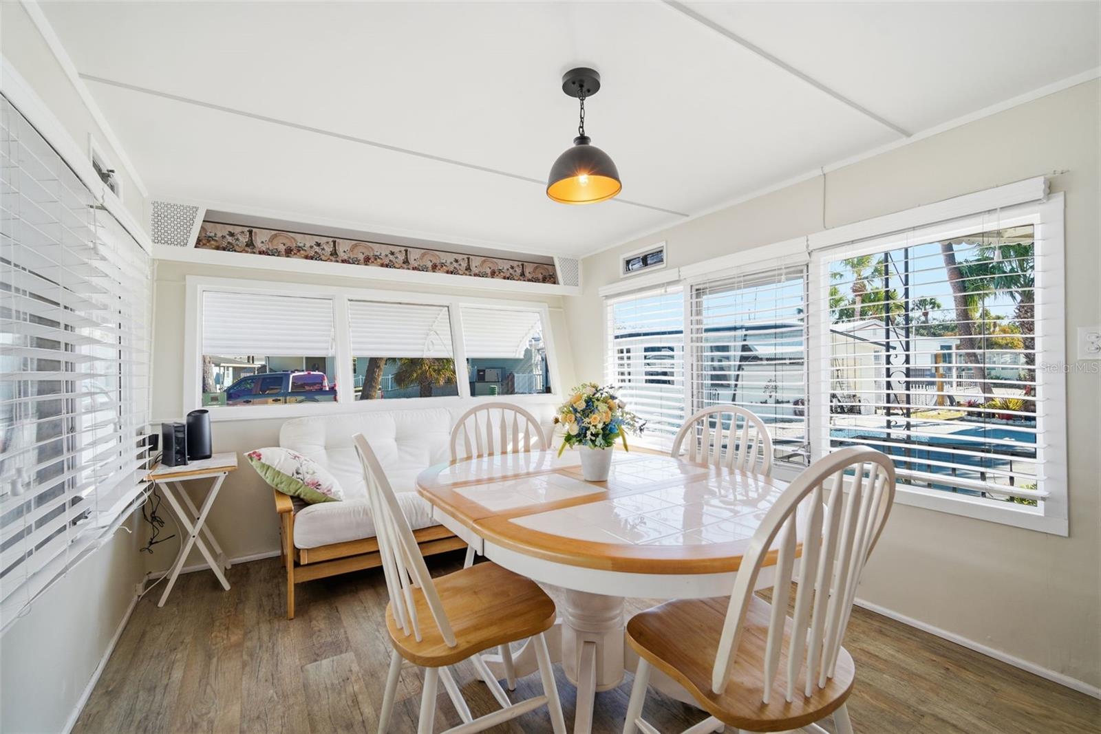 Image 14 of 70 For 4851 Gandy Boulevard B4l24