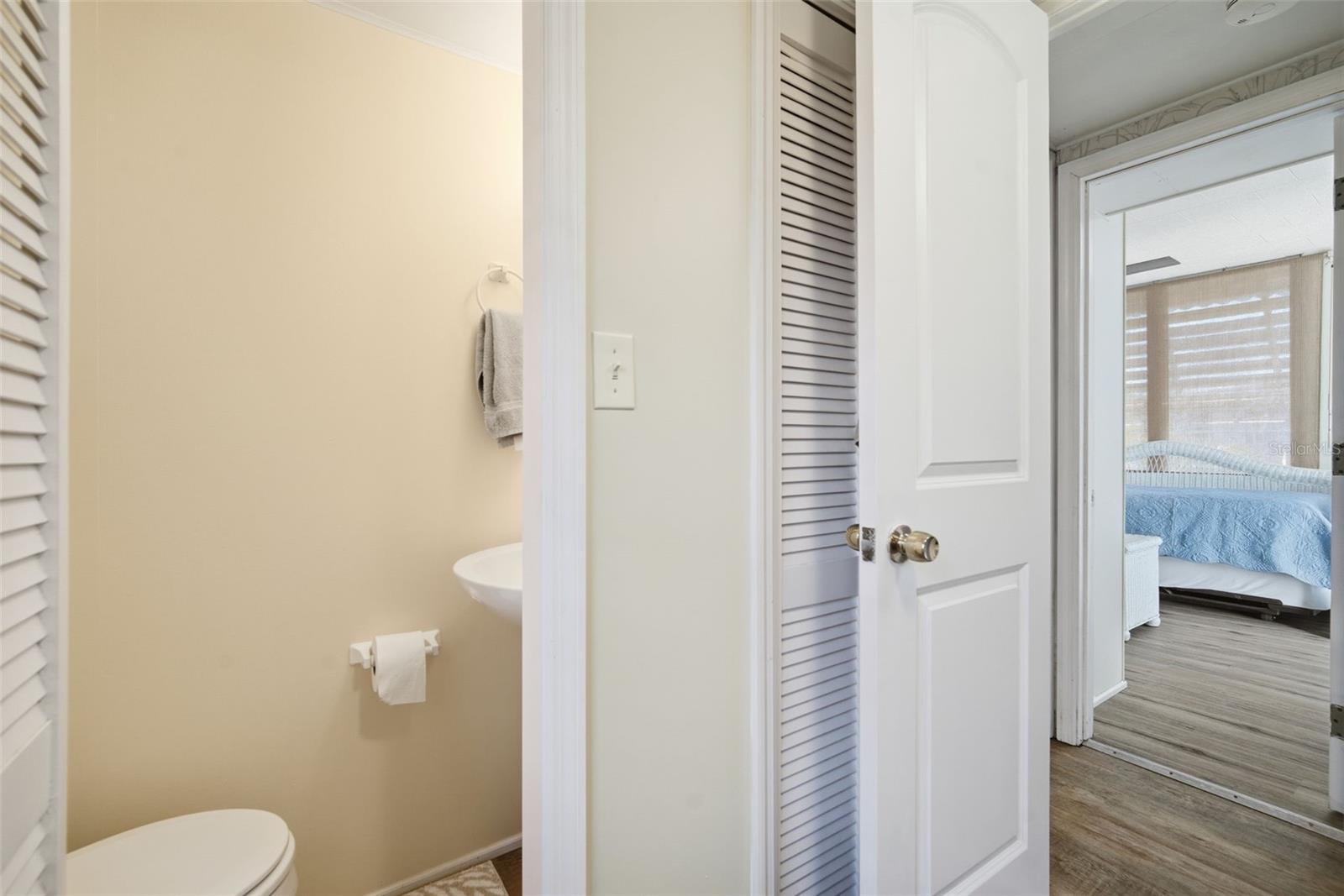 Image 27 of 70 For 4851 Gandy Boulevard B4l24