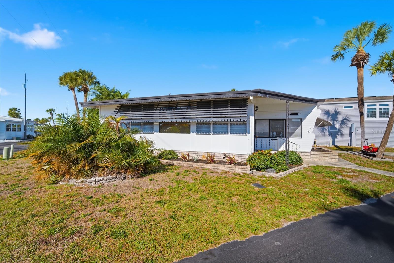 Image 3 of 70 For 4851 Gandy Boulevard B4l24