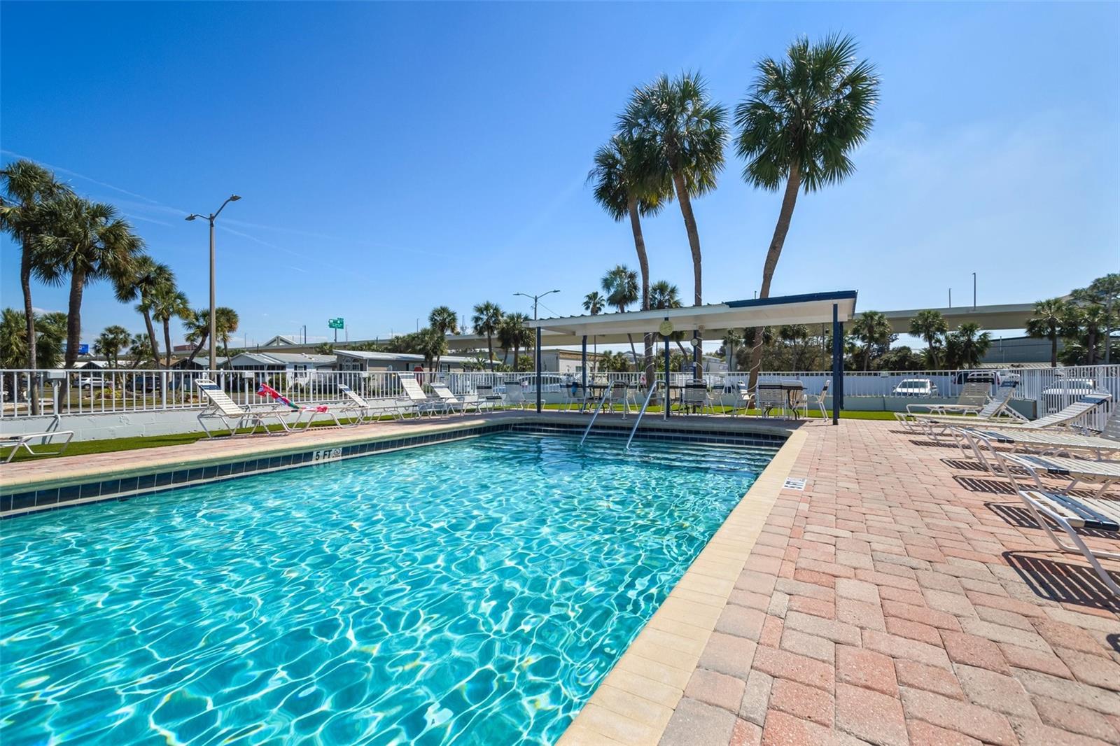 Image 40 of 70 For 4851 Gandy Boulevard B4l24