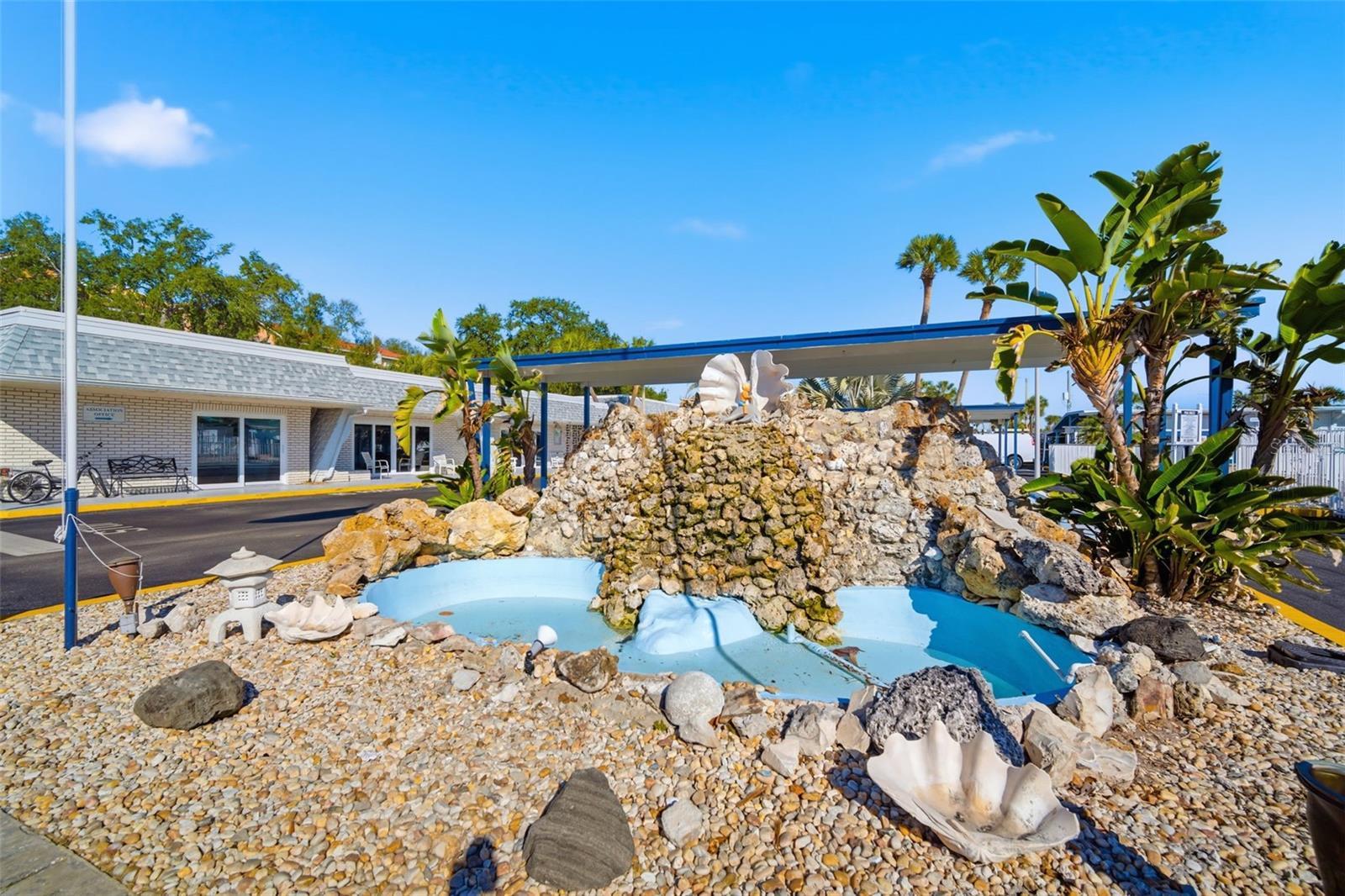 Image 47 of 70 For 4851 Gandy Boulevard B4l24
