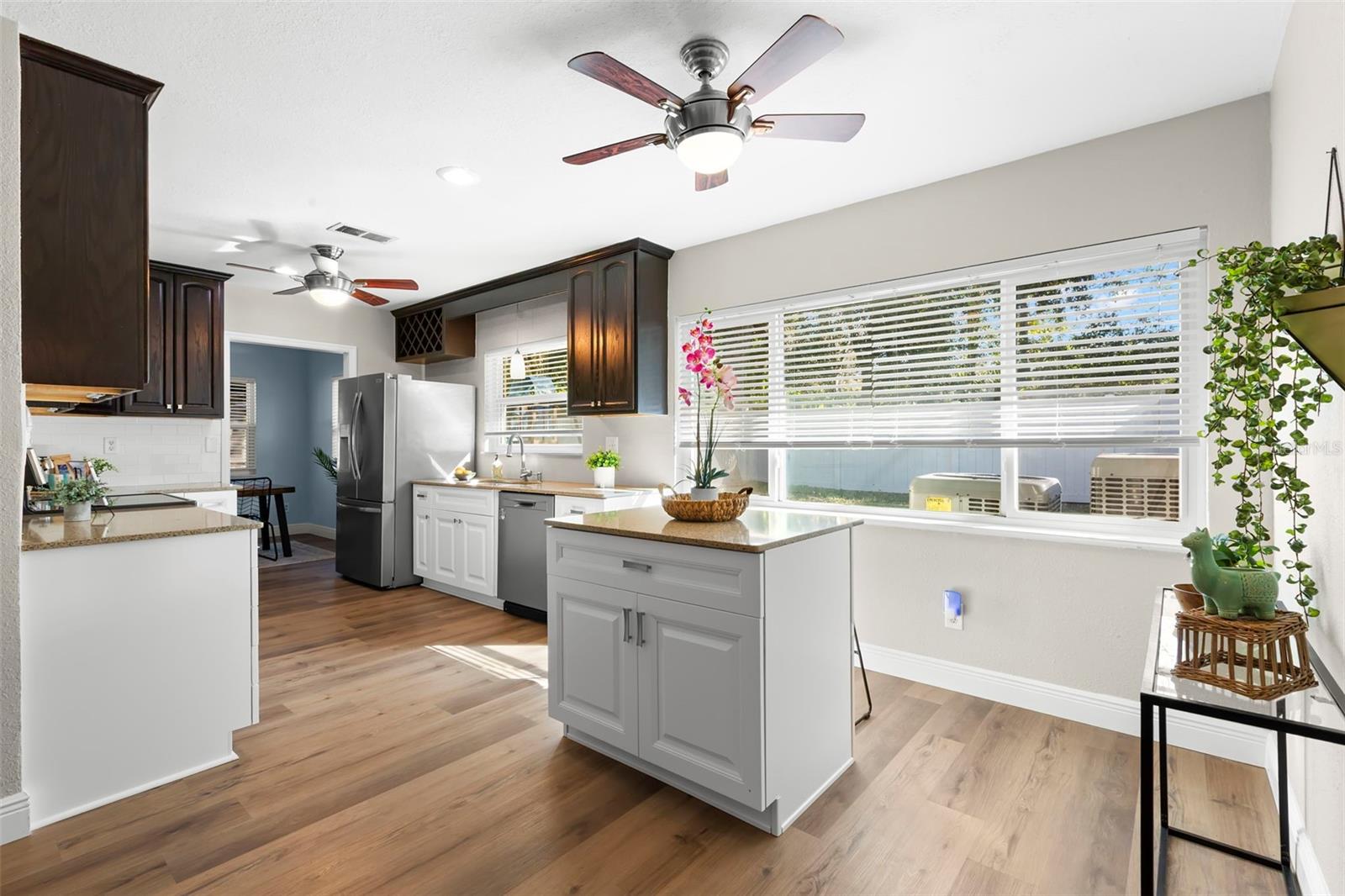 Image 15 of 47 For 455 Pasaje Avenue