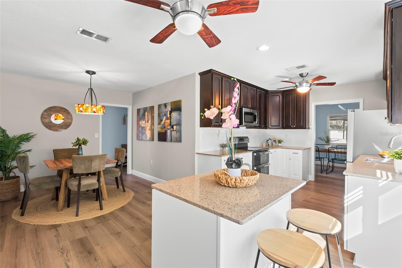 Image 16 of 47 For 455 Pasaje Avenue