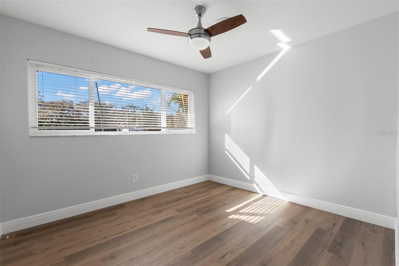 Image 26 of 47 For 455 Pasaje Avenue