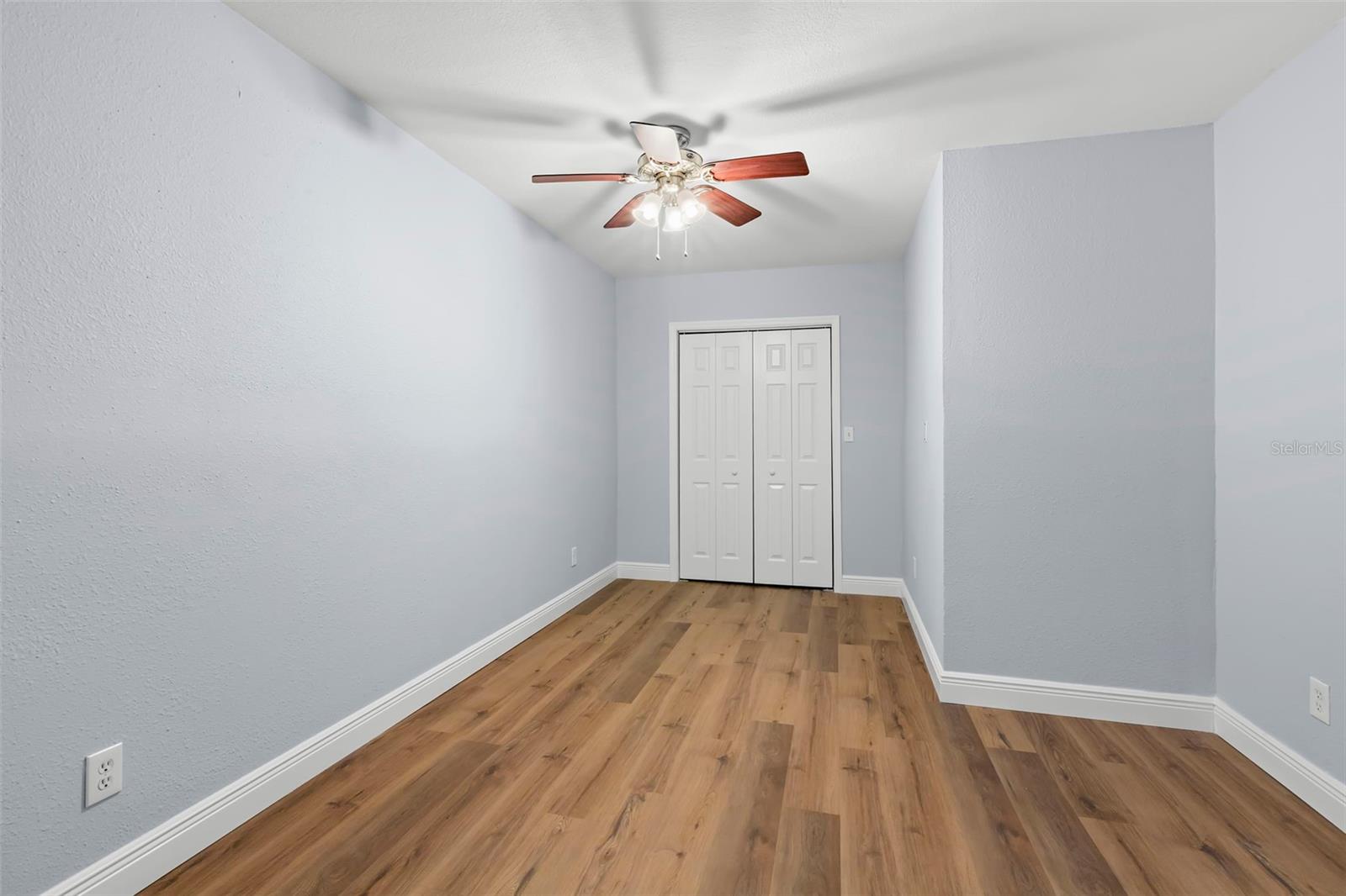 Image 31 of 47 For 455 Pasaje Avenue