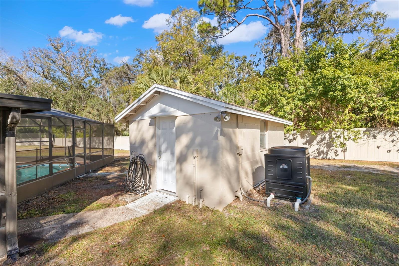 Image 37 of 47 For 455 Pasaje Avenue