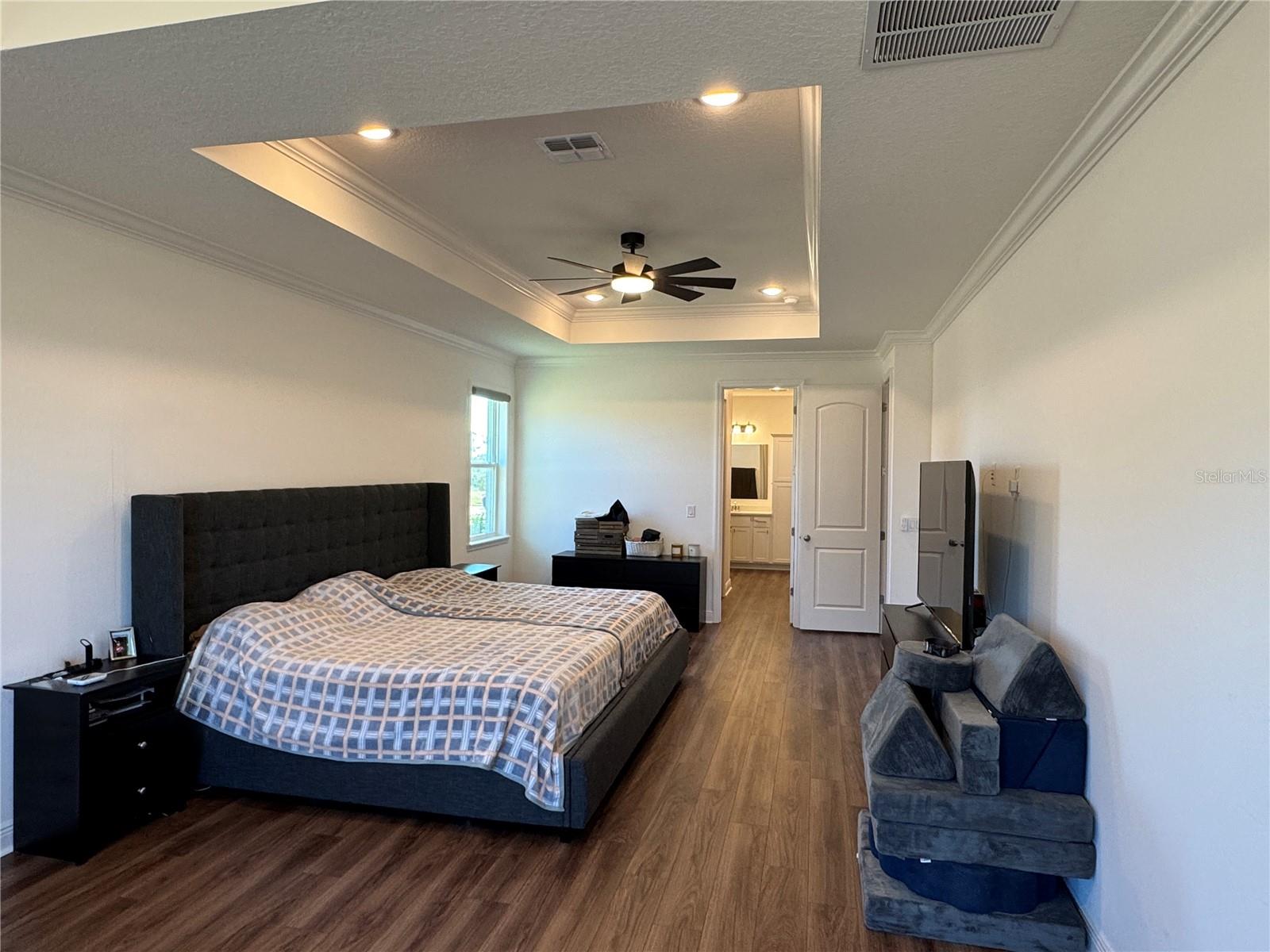 Image 23 of 57 For 10190 Dolphin Gull Circle