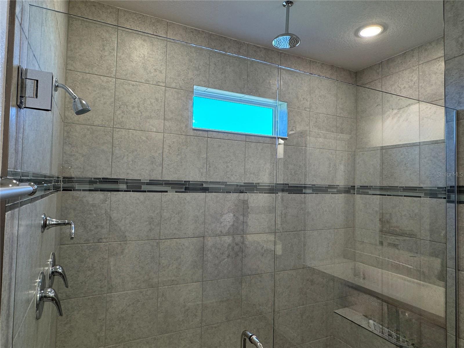 Image 26 of 57 For 10190 Dolphin Gull Circle