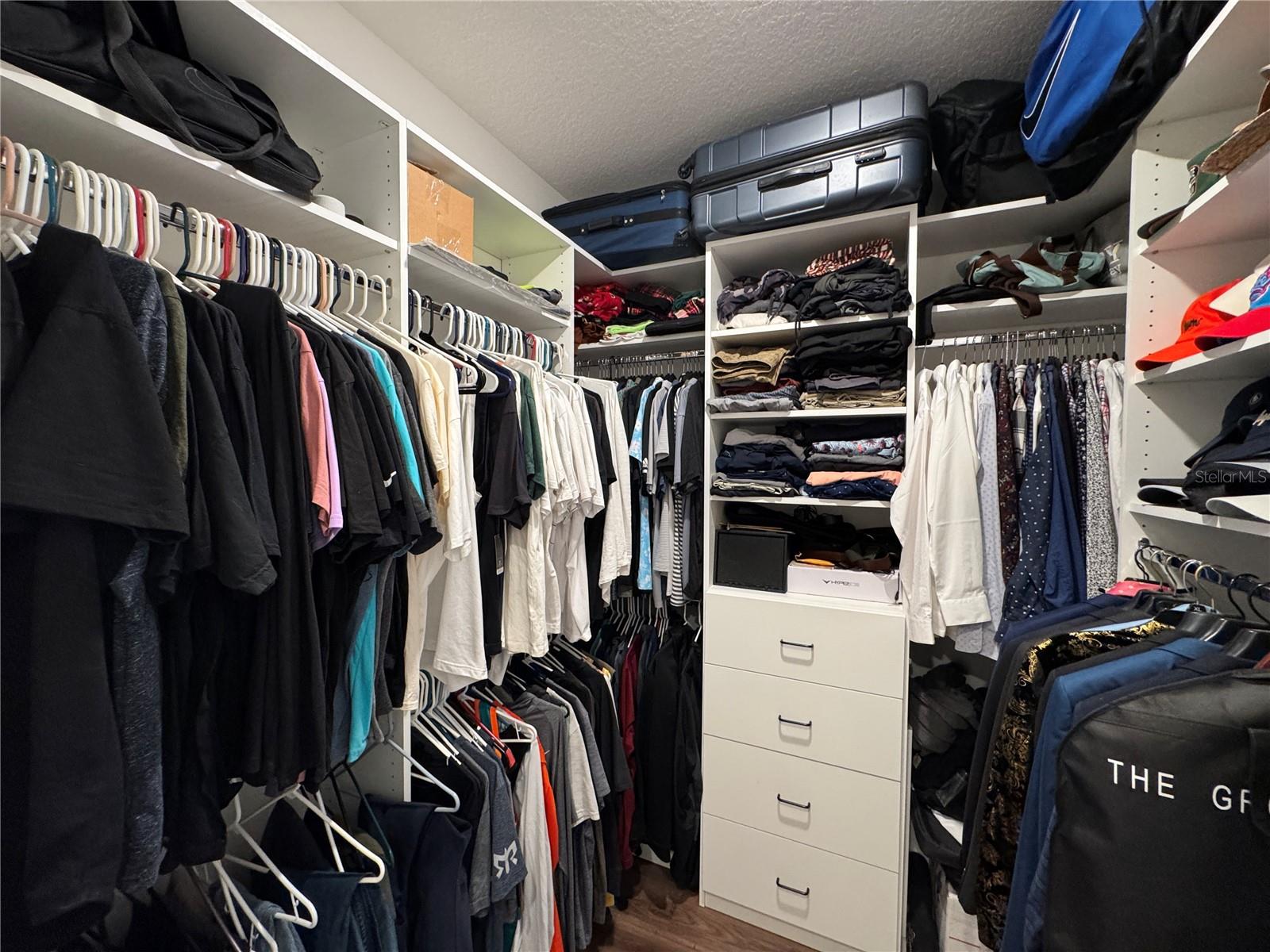 Image 30 of 57 For 10190 Dolphin Gull Circle