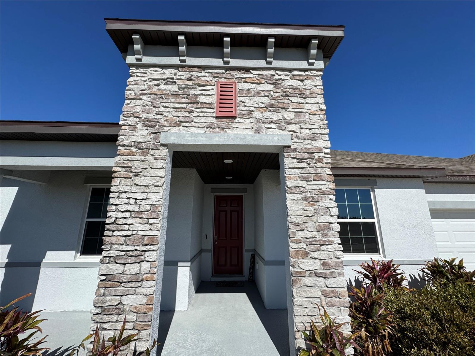 Image 4 of 57 For 10190 Dolphin Gull Circle