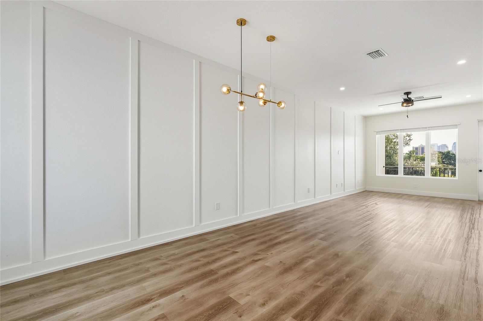 Image 10 of 26 For 120 Gladys Street 5