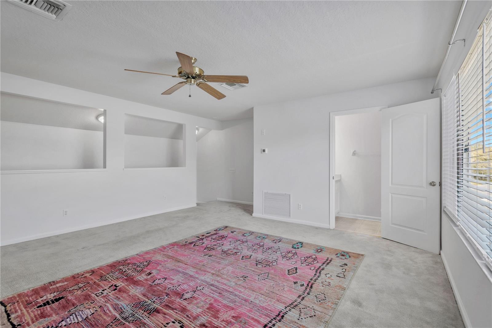 Image 32 of 42 For 19015 Fern Meadow Loop