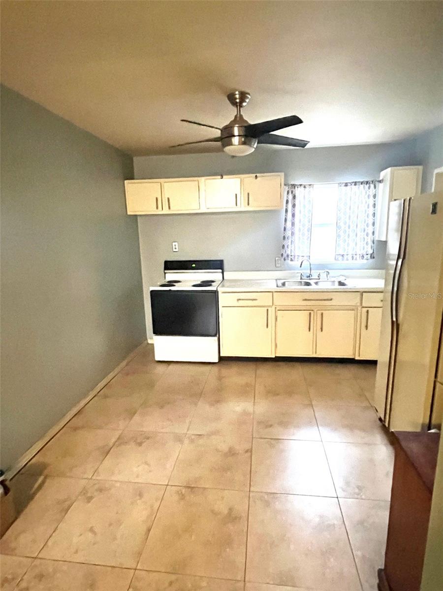 Image 10 of 19 For 6748 78th Avenue N