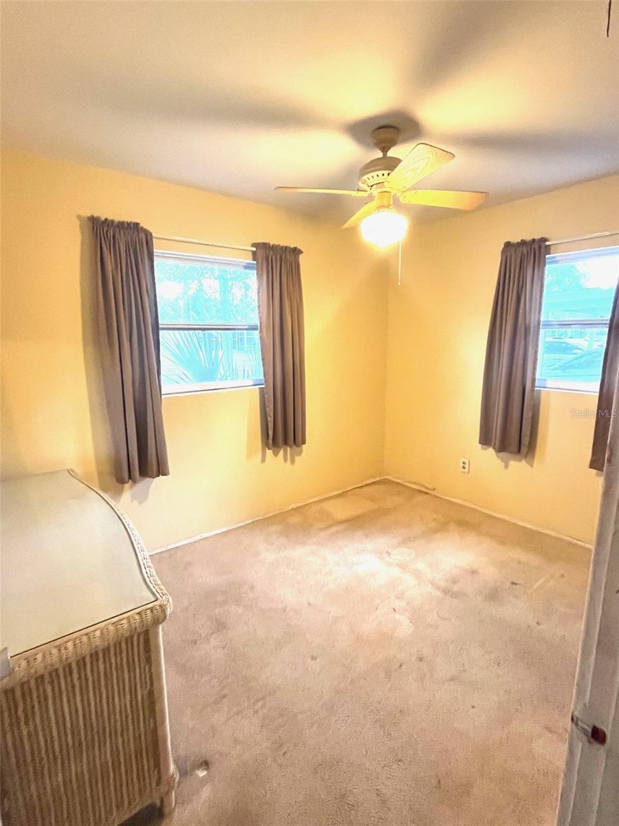 Image 14 of 19 For 6748 78th Avenue N