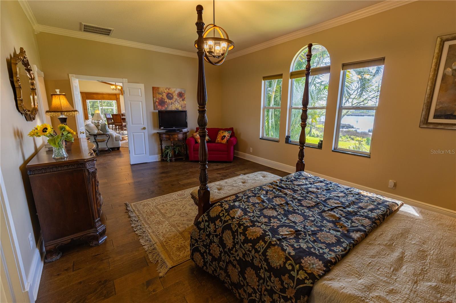 Image 18 of 42 For 8910 Eagle Watch Drive