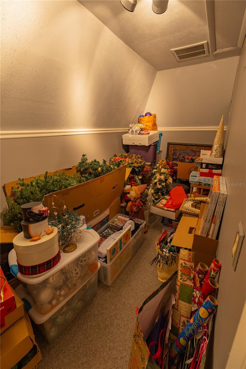 Image 29 of 42 For 8910 Eagle Watch Drive