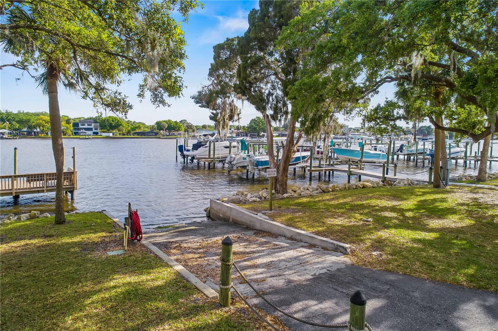 Image 39 of 42 For 8910 Eagle Watch Drive