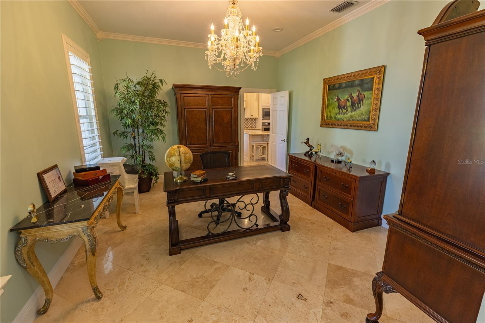 Image 4 of 42 For 8910 Eagle Watch Drive