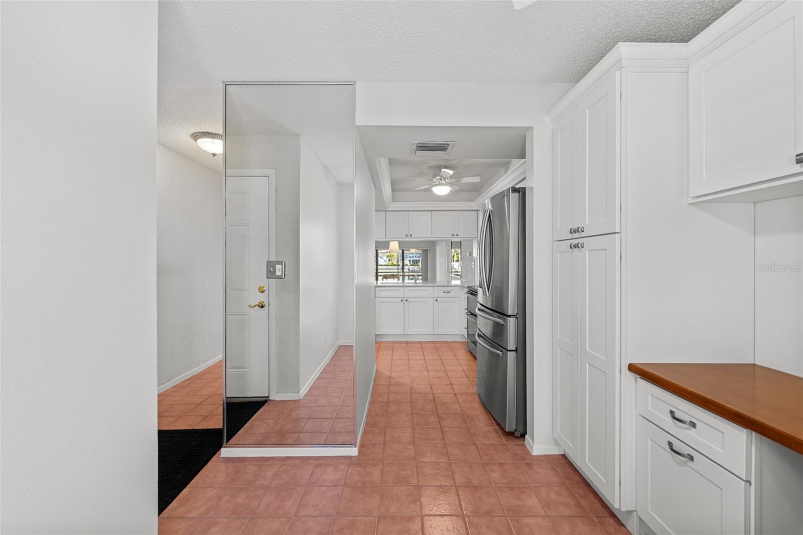 Image 12 of 51 For 4750 Brittany Drive S 26