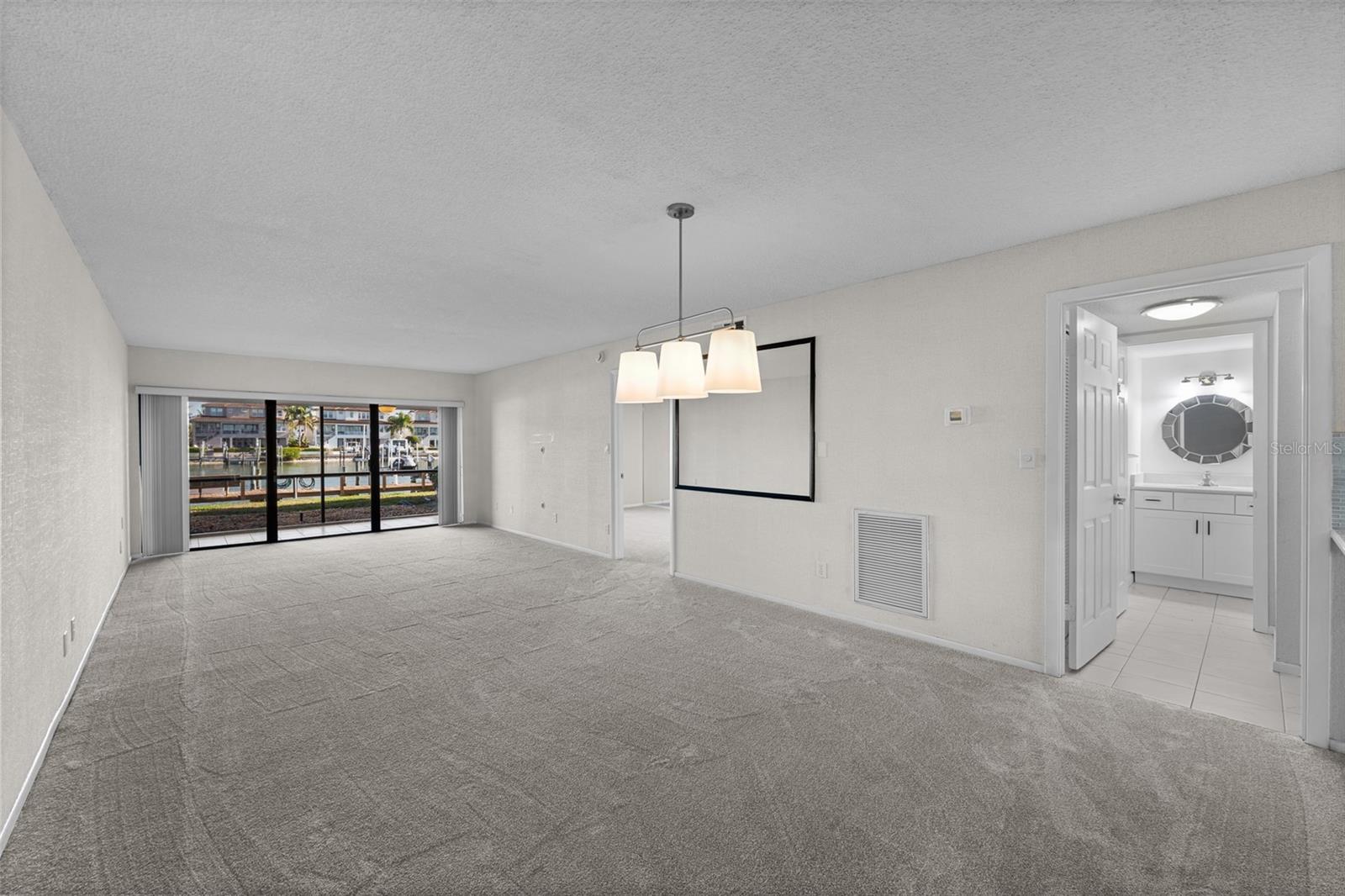 Image 13 of 51 For 4750 Brittany Drive S 26